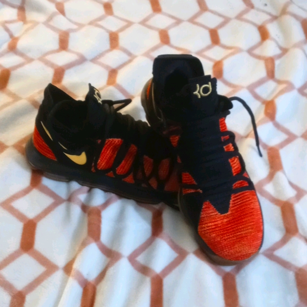 Mens nike shes